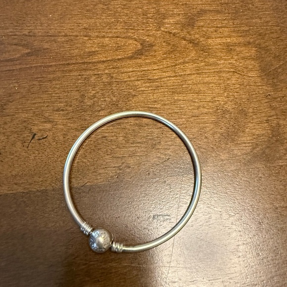 Pandora Moments Bangle - Picture 2 of 4